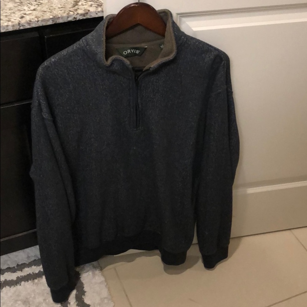 LIKE NEW Orvis Sweatshirt Size M